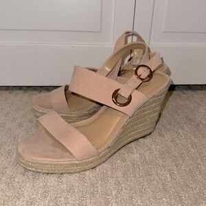 LAUREN CONRAD Blush Wedges
